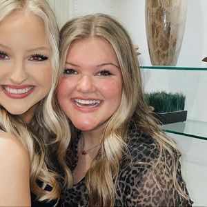 Meet your Posher, Jayci